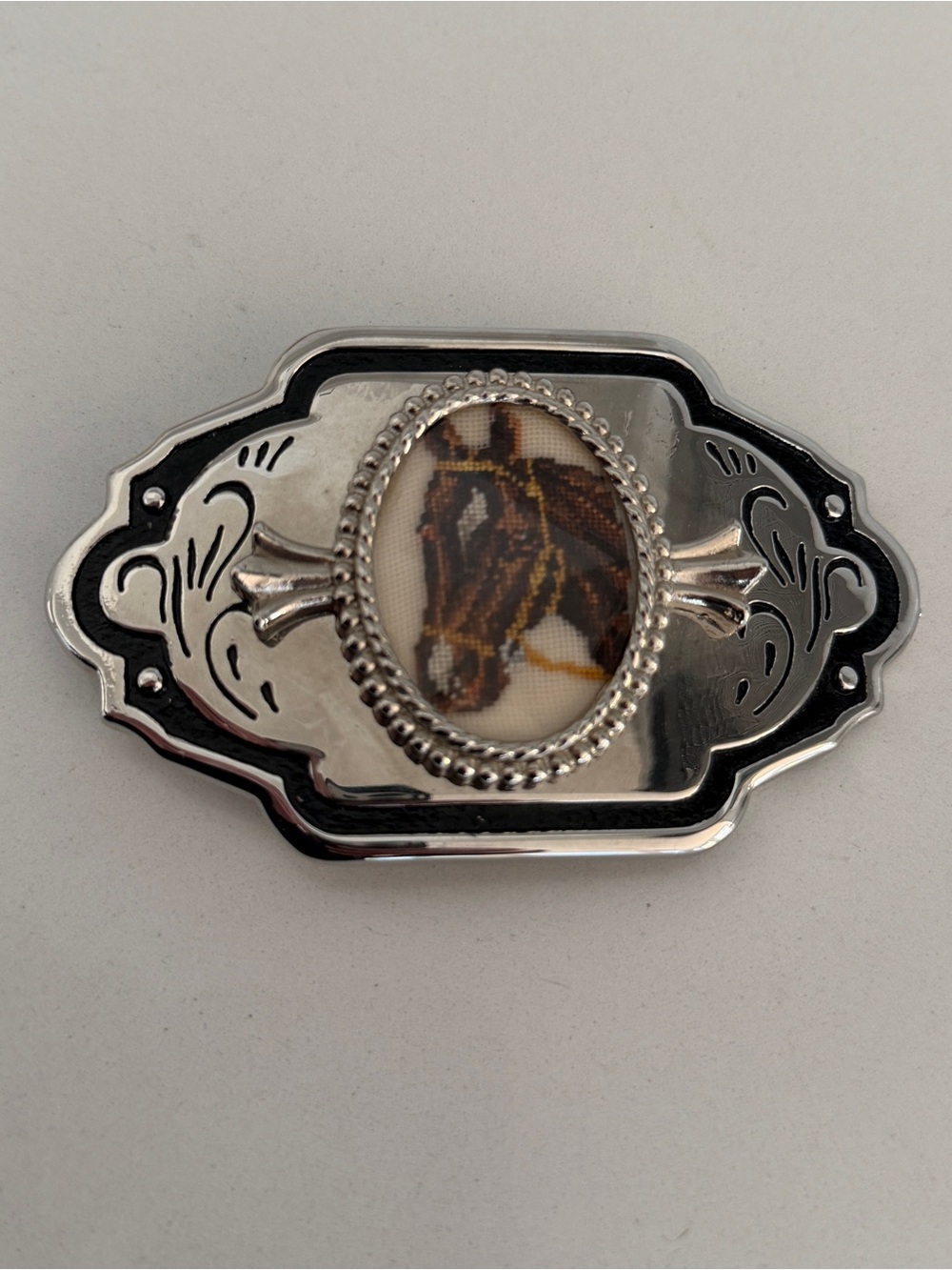BELT BUCKLE Horse Head Cameo Petit Point Needlework Silver Tone Metal Scroll